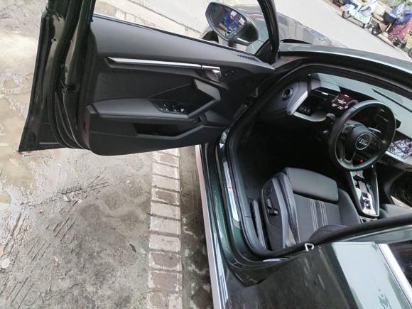 [上海·苏E] 二手奥迪奥迪A32021款 A3L Limousine 35 TFSI 时尚运动型