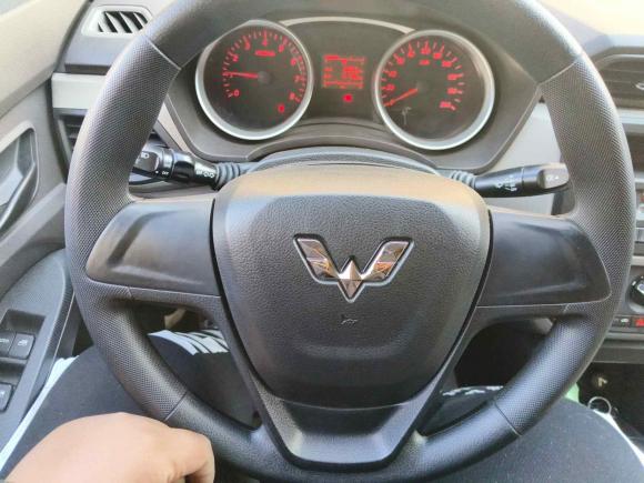 [无锡·苏B] 二手五菱汽车五菱宏光2019款 1.5L S标准型国VI LAR