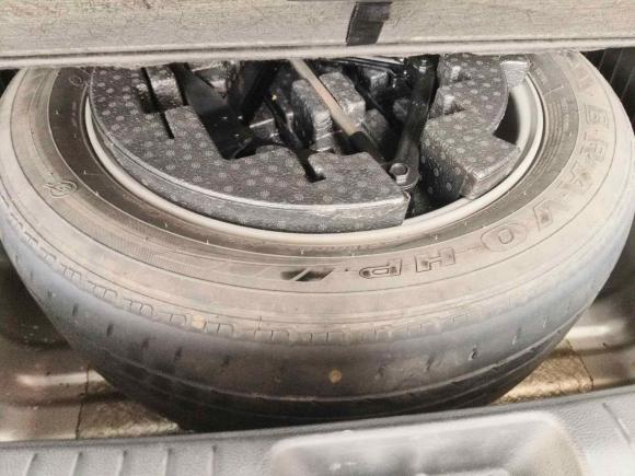 [上海·沪C] 二手现代北京现代ix252015款 1.6L 自动两驱尊贵型DLX