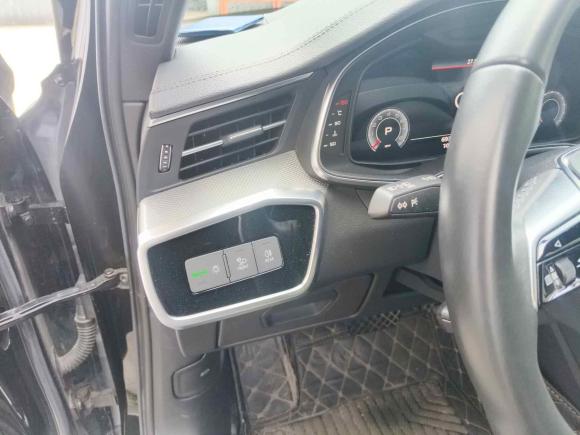 [宁波·浙B] 二手奥迪奥迪A6L2021款 45 TFSI 臻选动感型