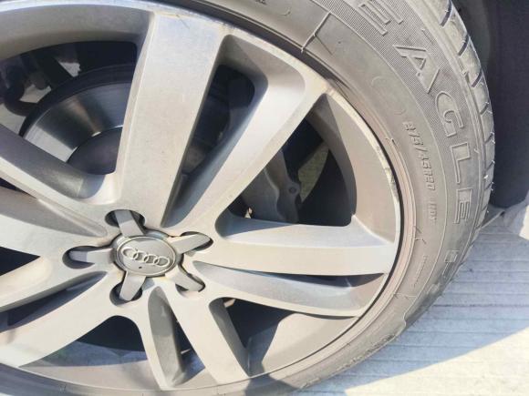 [深圳·粤B] 二手奥迪奥迪Q72015款 40 TFSI 典藏型