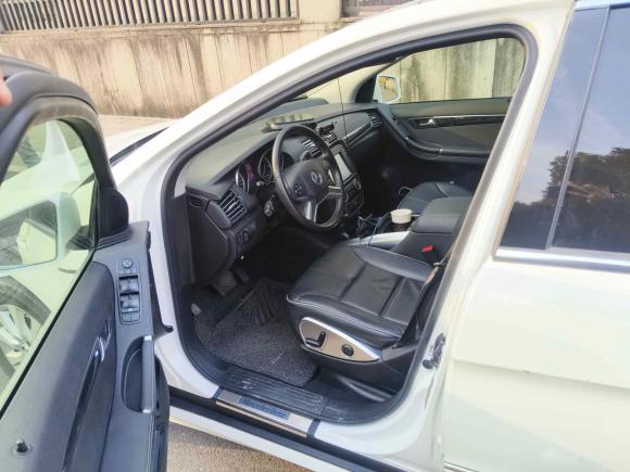 [杭州·京F] 二手奔驰奔驰R级2017款 R 320 4MATIC 商务型臻藏版