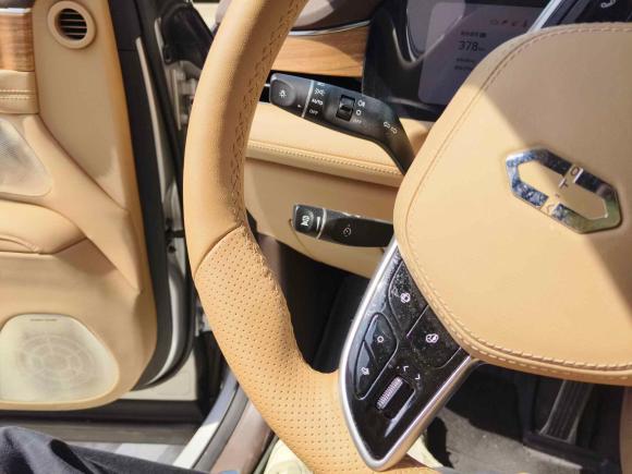 [上海·沪A] 二手鸿蒙智行问界M72024款 1.5T 后驱Plus版 5座