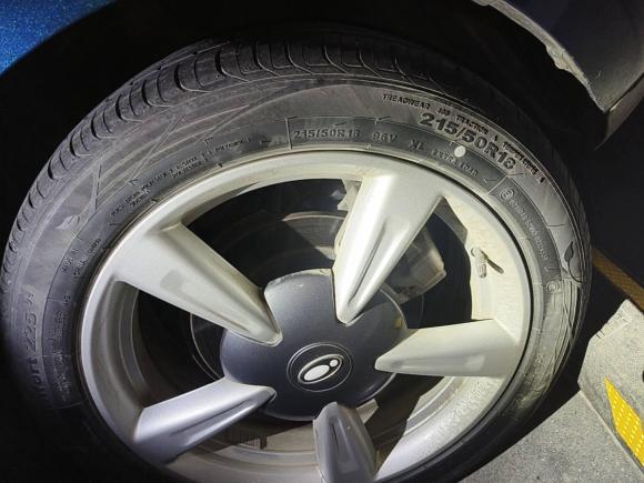 [上海·沪A] 二手欧拉欧拉好猫2021款 400km标准续航 雅典娜版 磷酸铁锂