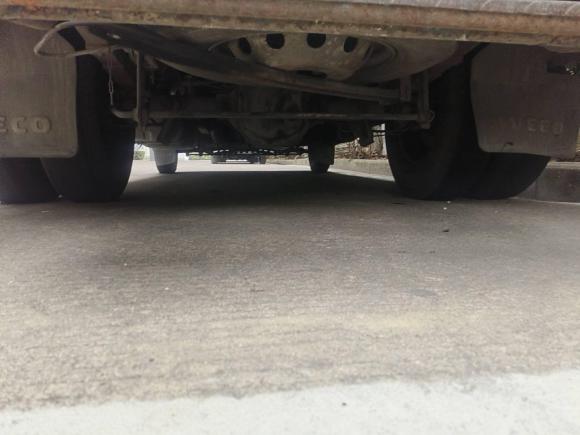 [武汉·鄂A] 二手依维柯依维柯褒迪2017款 2.5T尊享A37客车高顶6-7座47Z5