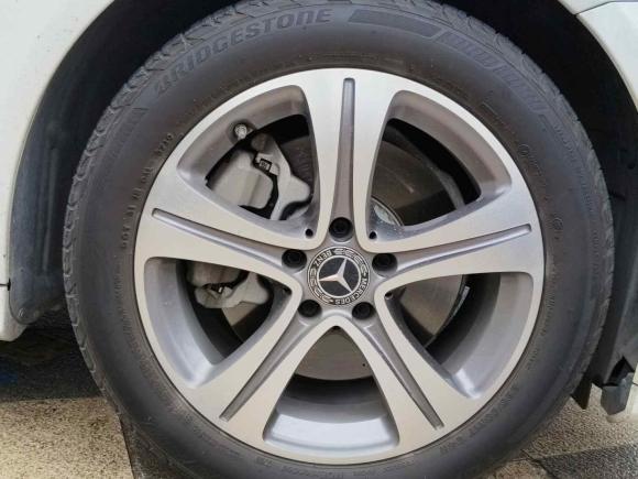 [深圳·粤B] 二手奔驰奔驰C级2020款 C 260 L 运动版