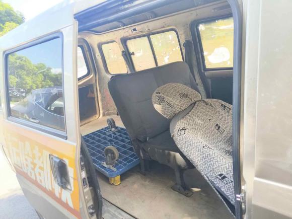 [广州·粤A] 二手五菱汽车五菱荣光EV2020款 客车版基本型7座300KM