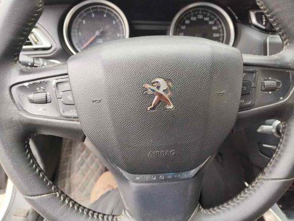 [武汉·鄂W] 二手标致标致4082014款 1.8L 自动豪华版