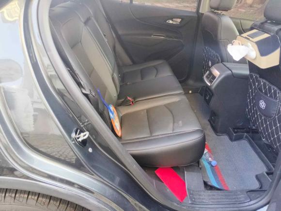 [苏州·苏E] 二手雪佛兰探界者2018款 550T 自动四驱捍界版