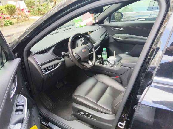 [南通·苏F] 二手凯迪拉克凯迪拉克XT42018款 28T 两驱豪华型