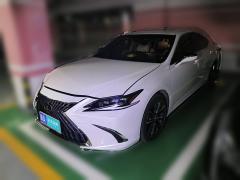 [成都·川A] 雷克萨斯雷克萨斯ES2022款 300h 臻享版