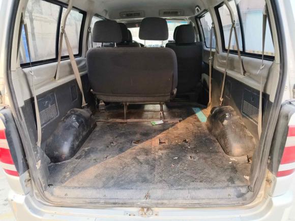 [济南·鲁A] 二手金杯阁瑞斯2015款 2.0L经典版 标准型长轴7/9座