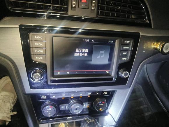 [青岛·鲁B] 二手大众凌渡2015款 280TSI DSG豪华版