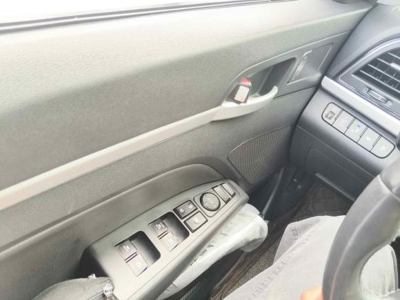 [上海·沪B] 二手现代领动2016款 1.6L 自动智炫·旗舰型