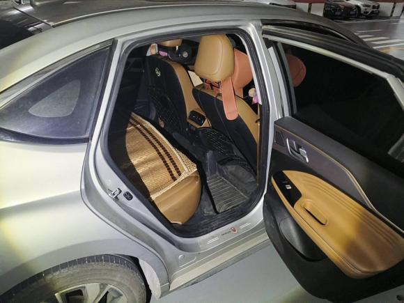 [深圳·粤B] 二手埃安AION S2020款 魅 580