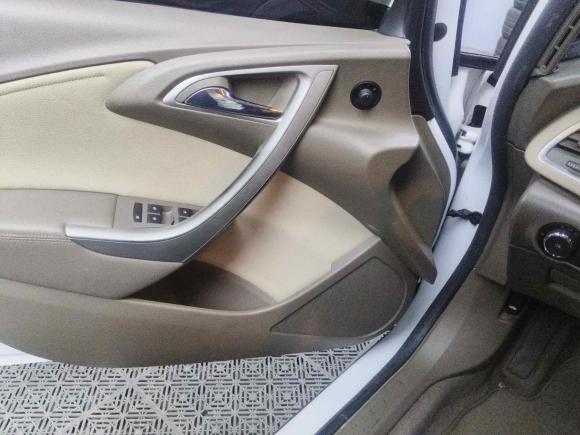 [武汉·鄂W] 二手别克英朗2013款 GT 1.6L 自动舒适版