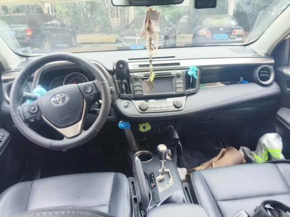 [上海·沪A] 二手丰田RAV4荣放2013款 2.0L CVT四驱新锐版