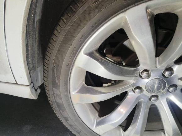 [成都·川A] 二手克莱斯勒克莱斯勒300C2014款 3.0L 卓越版