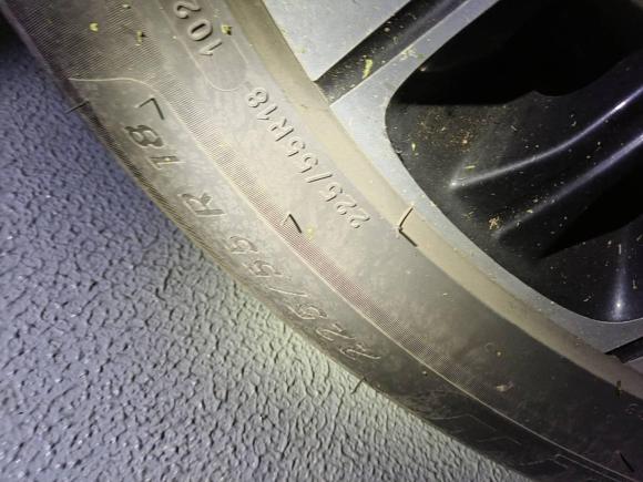 [上海·沪D] 二手荣威荣威iMAX82021款 400TGI Supreme系列尊荣版