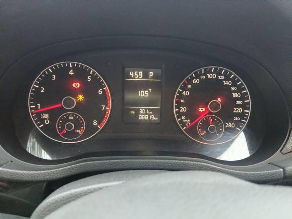 [武汉·鄂A] 二手大众帕萨特2013款 1.8TSI DSG尊荣版