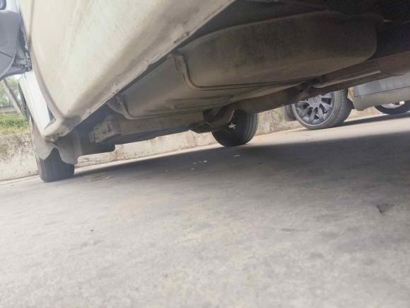 [义乌·浙G] 二手福特经典全顺2016款 2.8T柴油短轴6座中顶多功能车JX493ZLQ4