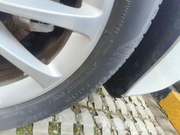 [常州·苏D] 二手奔驰奔驰A级2022款 改款 A 200 L 运动轿车动感型