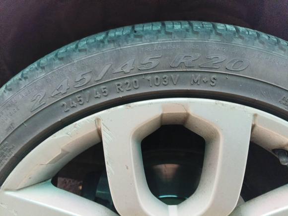 [深圳·粤L] 二手路虎揽胜极光2014款 2.0T 5门耀动版