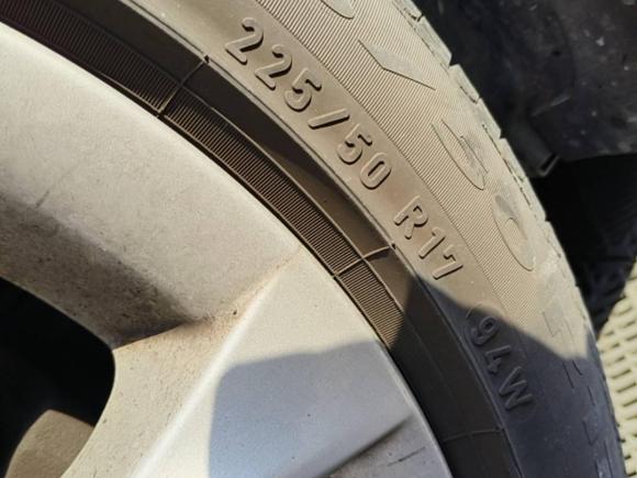 [上海·沪B] 二手宝马宝马X12014款 sDrive18i 领先型