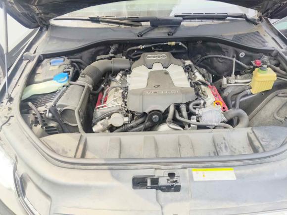 [苏州·苏E] 二手奥迪奥迪Q72013款 35 TFSI 进取型