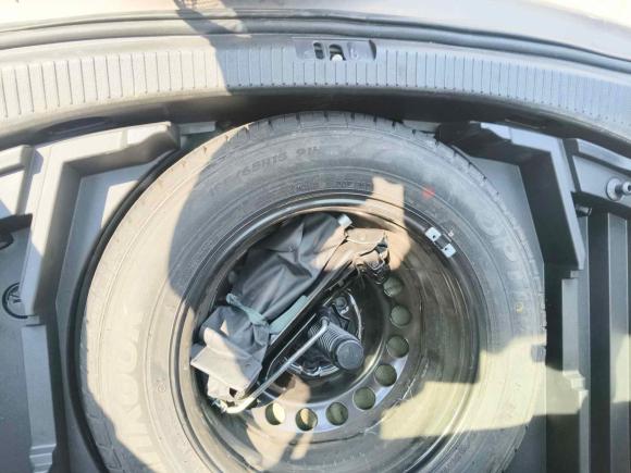 [宁波·浙B] 二手大众途安2013款 1.4T 手动风尚版5座