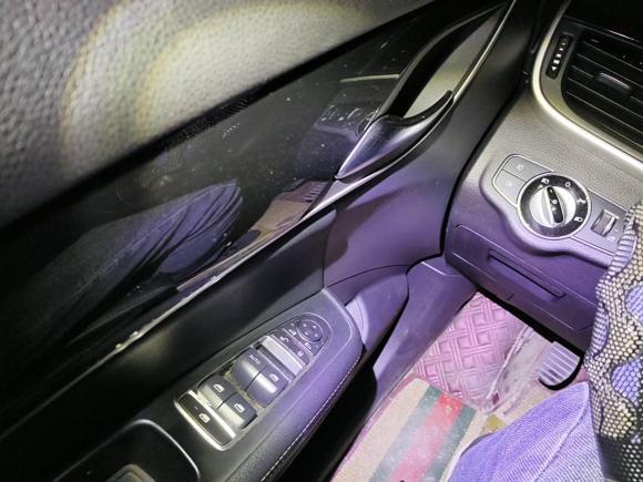 [西安·陕A] 二手比亚迪宋MAX2017款 1.5T 手动智联豪华型 7座