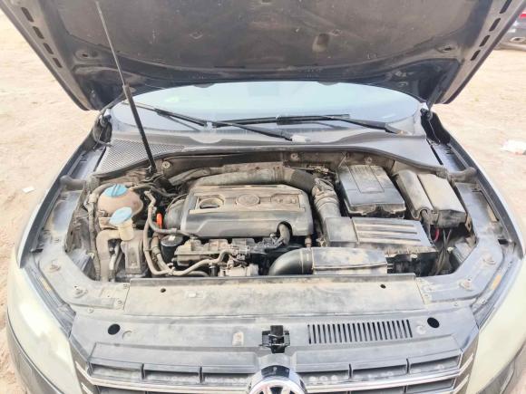 [青岛·鲁B] 二手大众帕萨特2011款 1.8TSI DSG至尊版