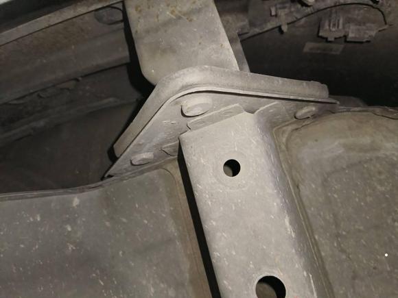 [广州·粤A] 二手别克英朗2015款 18T 双离合豪华型