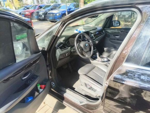 [上海·沪F] 二手宝马宝马2系旅行车2014款 220i 豪华设计套装