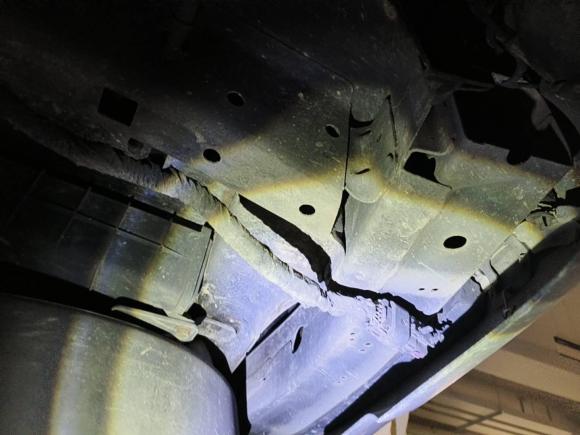 [深圳·粤B] 二手道奇酷威2014款 2.4L 两驱旅行版