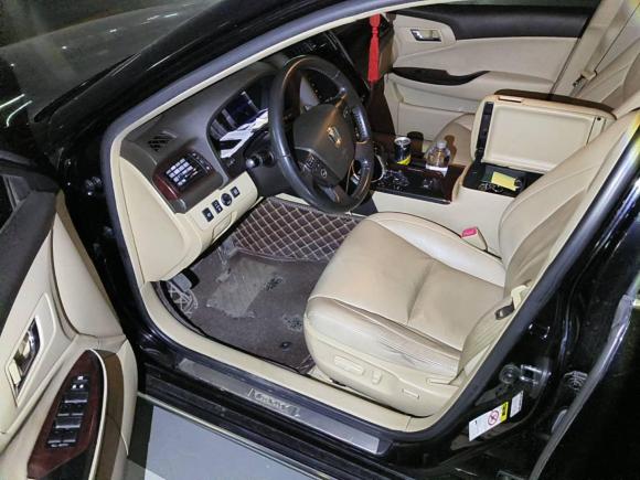 [南通·苏F] 二手丰田皇冠2010款 2.5L Royal 真皮天窗版