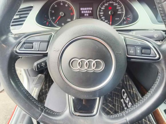 [深圳·赣D] 二手奥迪奥迪A4L2015款 35 TFSI 自动标准型