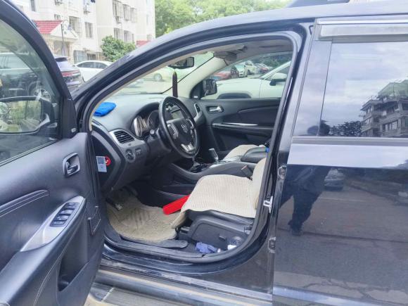 [苏州·苏U] 二手道奇酷威2013款 2.4L 两驱尊尚版