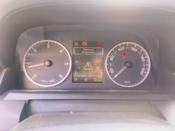 [上海·沪G] 二手路虎发现2010款 3.0TDV6 HSE 柴油版