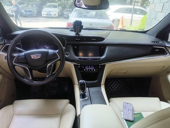 [上海·沪B] 二手凯迪拉克凯迪拉克XT52016款 25T 豪华型