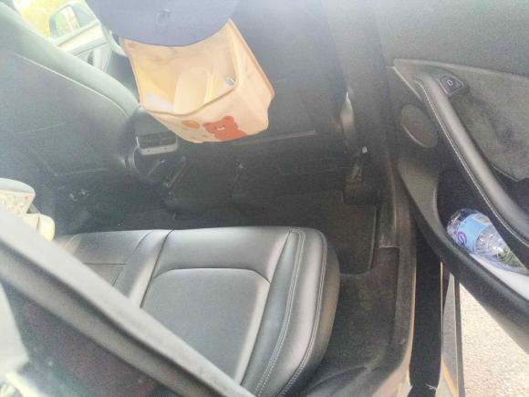 [深圳·粤B] 二手特斯拉Model Y2022款 后轮驱动版