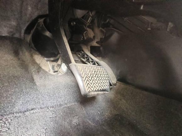 [台州·浙J] 二手丰田卡罗拉2016款 双擎 1.8L E-CVT领先版