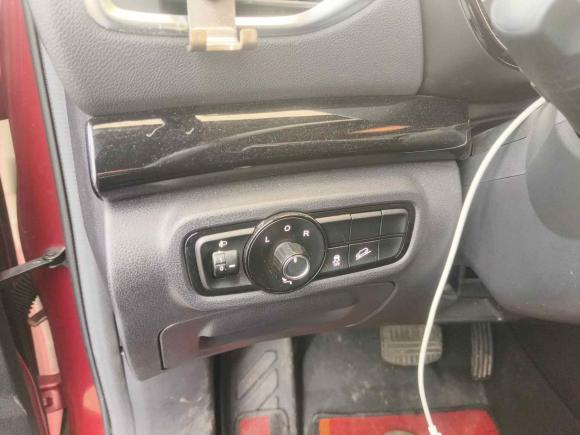 [广州·粤D] 二手广汽传祺传祺GS42018款 235T 自动两驱豪华智联版