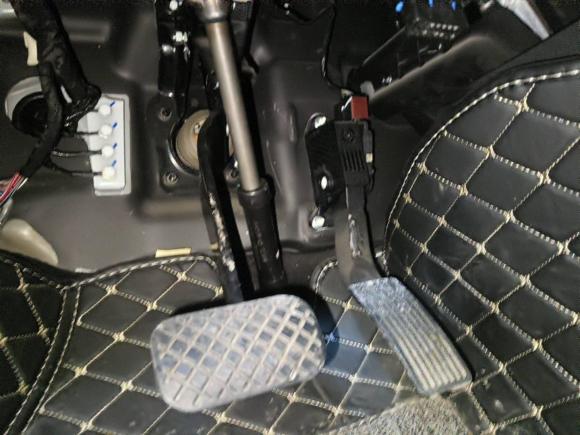 [杭州·浙A] 二手宝骏宝骏5602016款 1.8L iAMT豪华型