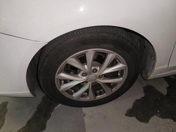 [杭州·浙A] 二手荣威荣威i52020款 1.5L 自动4G互联领豪版