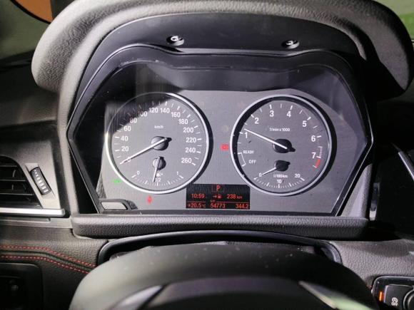 [上海·沪A] 二手宝马宝马2系多功能旅行车2015款 218i 运动设计套装