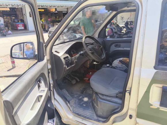 [广州·粤A] 二手五菱汽车五菱荣光EV2020款 客车版基本型7座300KM