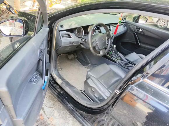 [武汉·鄂A] 二手标致标致5082013款 2.0L 两周年纪念 自动天窗经典版