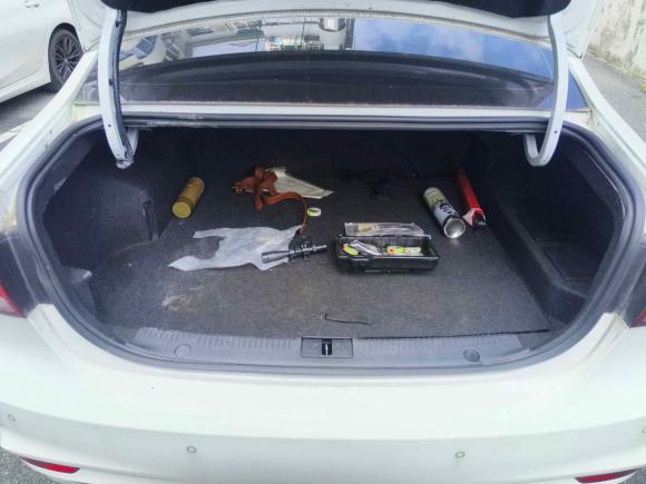 [上海·沪A] 二手荣威荣威i6新能源2017款 45T 混动互联智享版