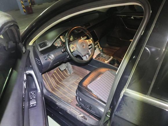 [佛山·粤E] 二手大众迈腾2013款 1.8TSI 豪华型